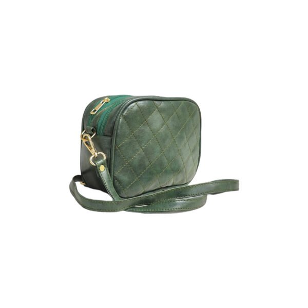 Trendy coll green